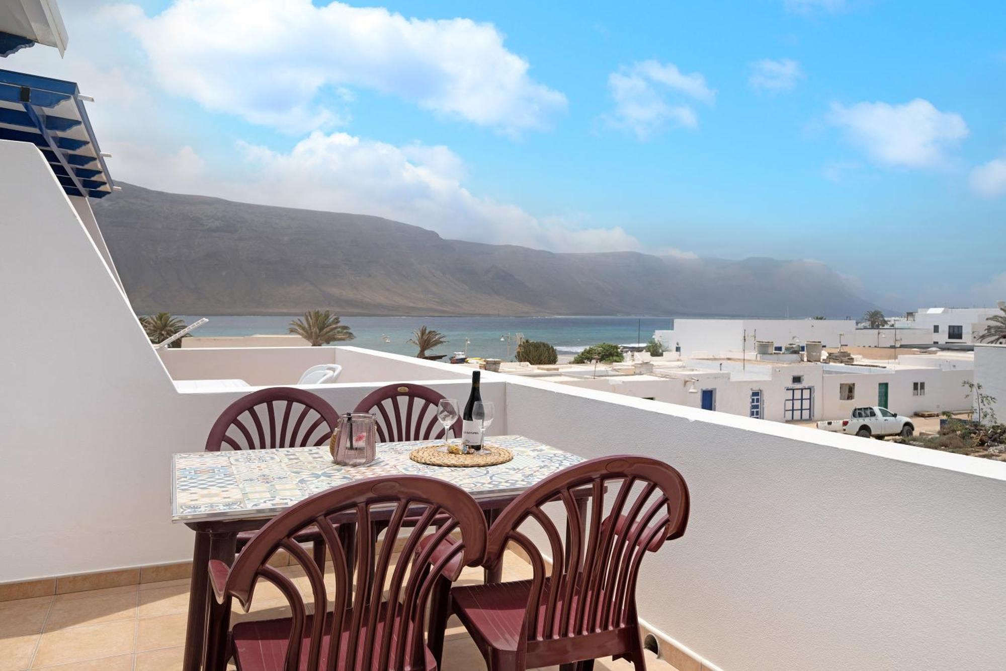 Vista Al Mar, La Graciosa Villa Калета де Себо Екстериор снимка